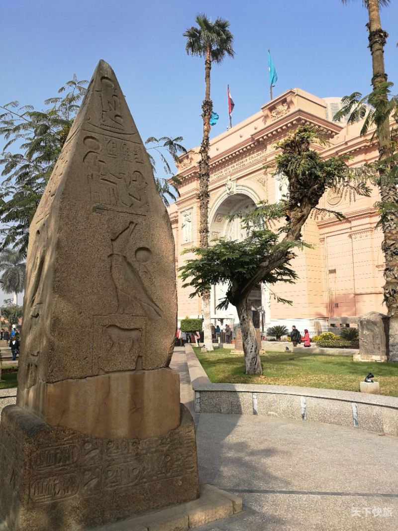 开罗博物馆和机场距离（开罗博物馆和机场距离远吗）