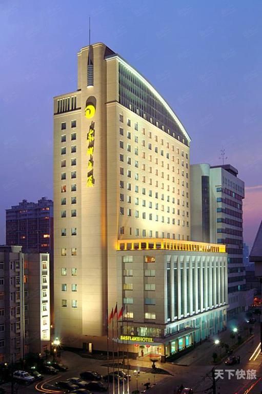 武汉五星级宾馆（武汉五星级宾馆价格表）